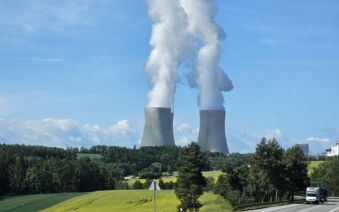 Od atomu ke kultuře: Poučná exkurze našich školáků na jihu Čech