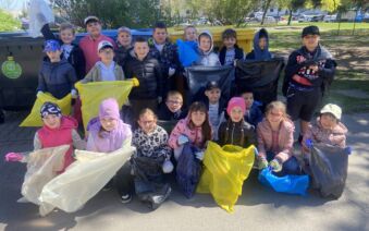 Dobrotýden – Úklid v okolí Třináctky